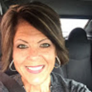 Meet your Posher, Kelli